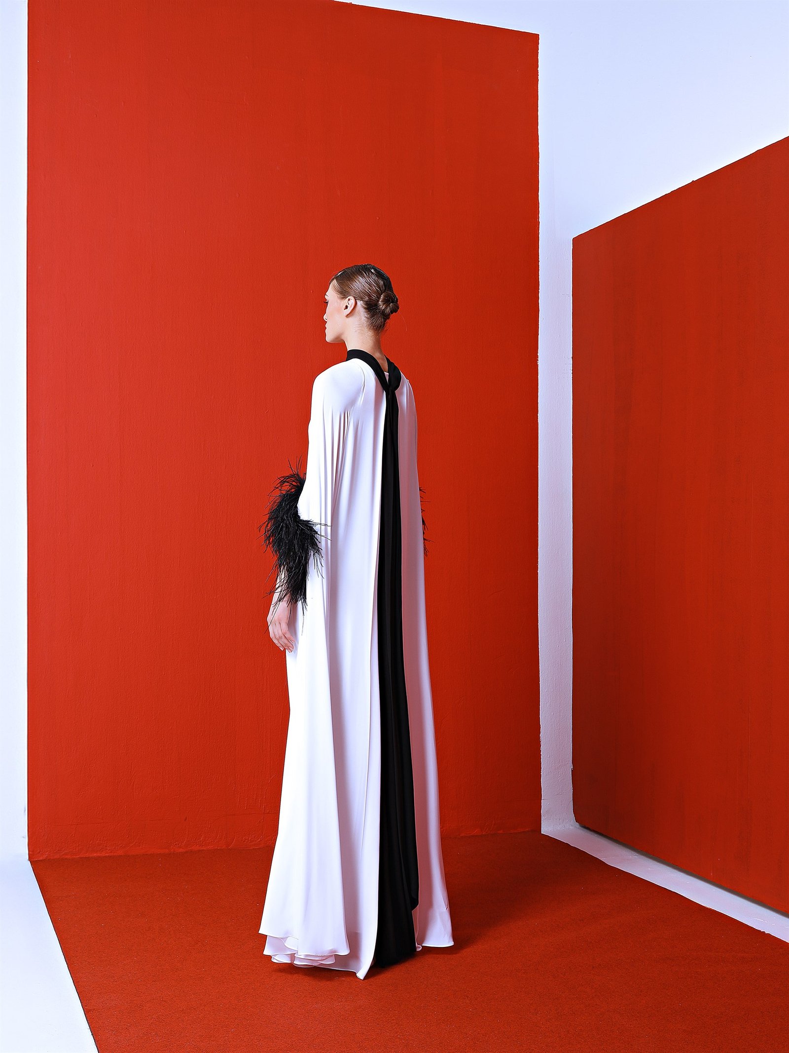 REBEL INFUR-BLACK AND WHITE 3 REBEL INFUR-BLACK AND WHITE - Image 3