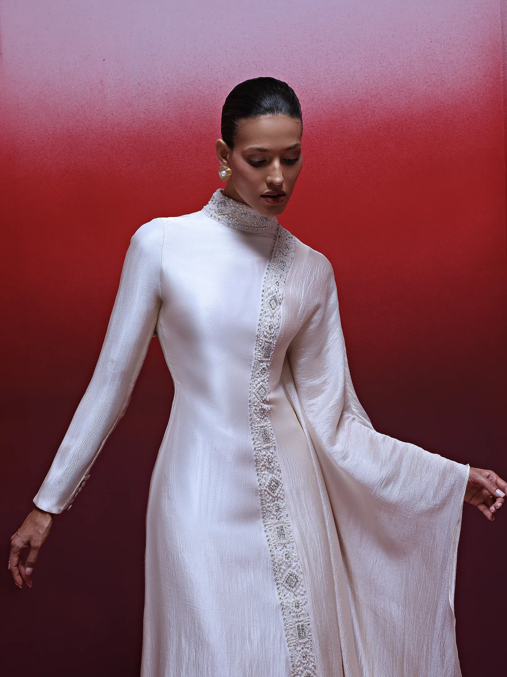 PEARLREVERENCE-OFFWHITE 4 PEARLREVERENCE-OFFWHITE - Image 4